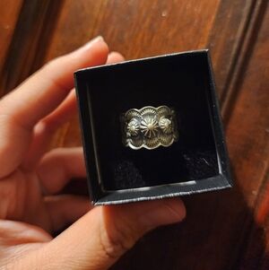Cigar Band Ring
